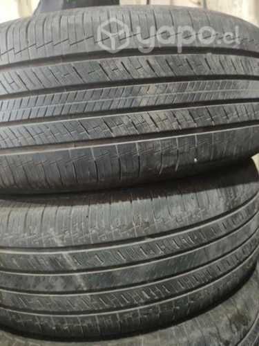 4 neumáticos en buen estado 135/65 R 17