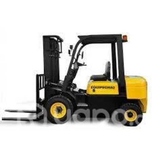 Ofresco mis servicios de operador de grúa horquill