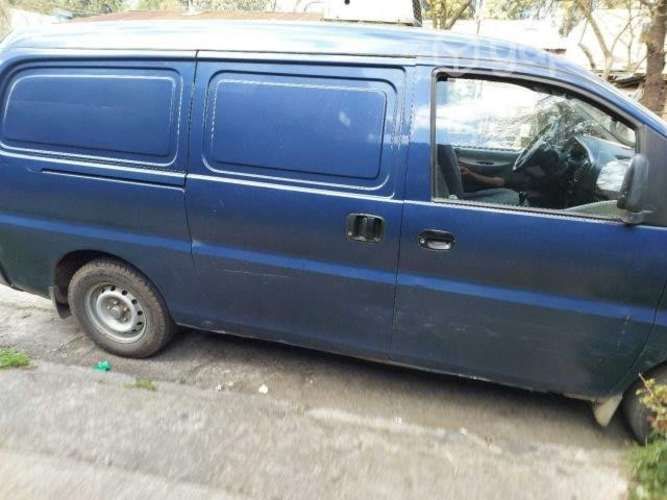 Furgon con sistema de Frio