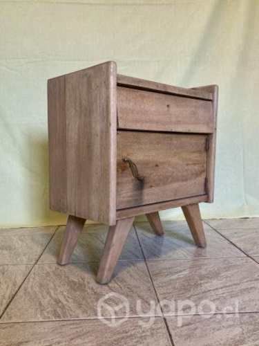 Velador Sonico Antiguo madera Lenga para Restaurar