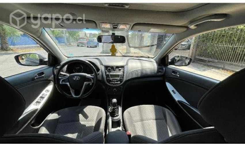 Hyundai aventura.Hatchback1.6