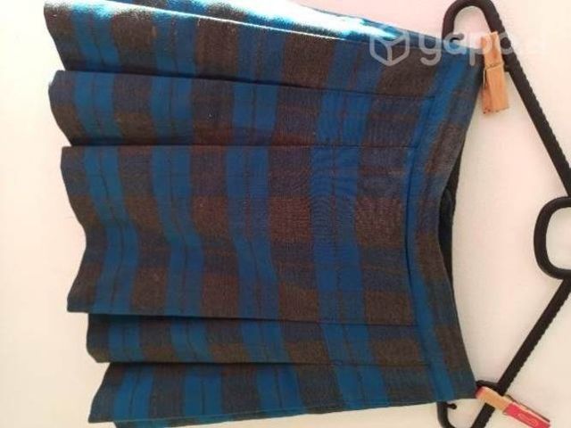 Falda talla 10 colegio concepción o colegio frater