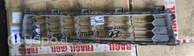 Rejilla Mitsubishi l200 2016