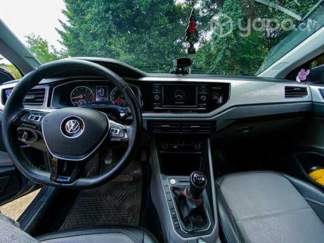 Volkswagen polo 2021