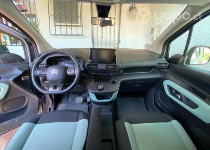 Citroen berlingo multispace XL 1.5 blue hdi