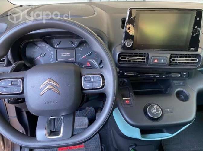 Citroen berlingo multispace XL 1.5 blue hdi