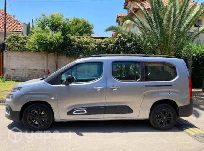 Citroen berlingo multispace XL 1.5 blue hdi
