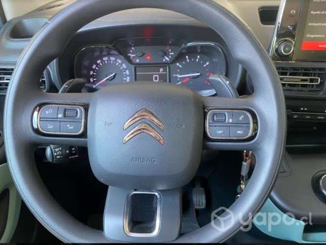 Citroen berlingo multispace XL 1.5 blue hdi