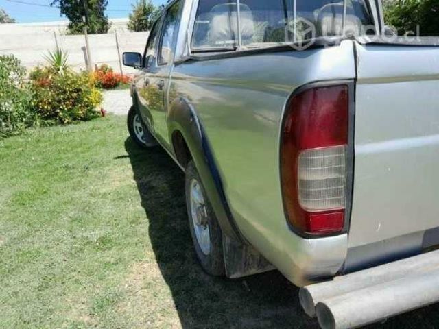 Camioneta dongfeng znarich 2.4 4x2 año 2012