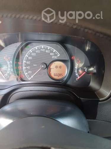 Fiat strada D/C 3 puertas