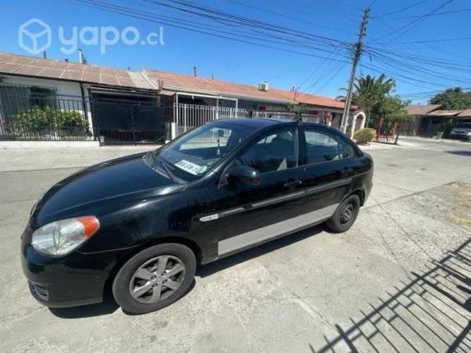 Hyundai accent 2011