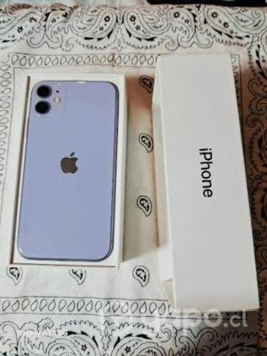IPhone 11 lila
