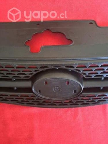 Mascara rejilla Kia Río desde el 2006 al 2009