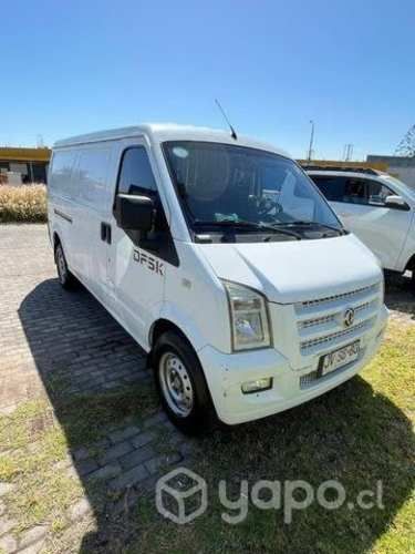 Furgon DFSK modelo C35