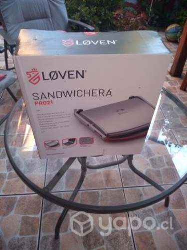 Plancheta y sandwichera