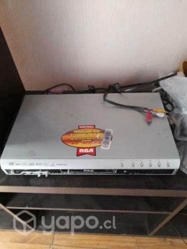 DVD prácticamente nuevo marca RCA