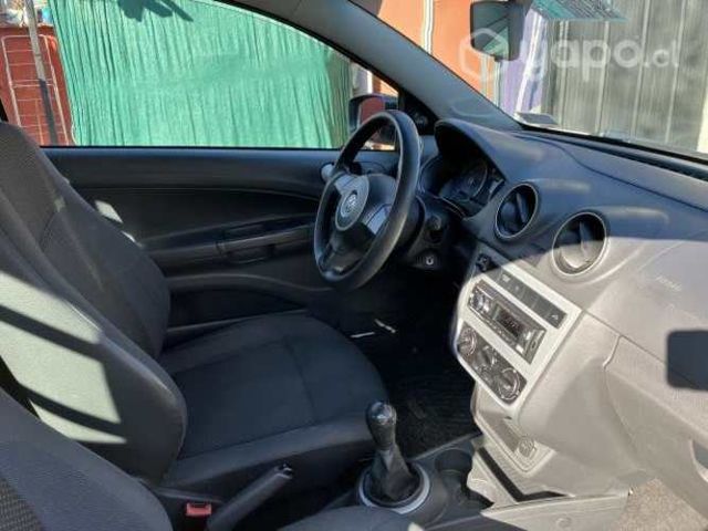 Volkswagen saveiro 2016