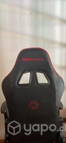 Silla gamer momodesign