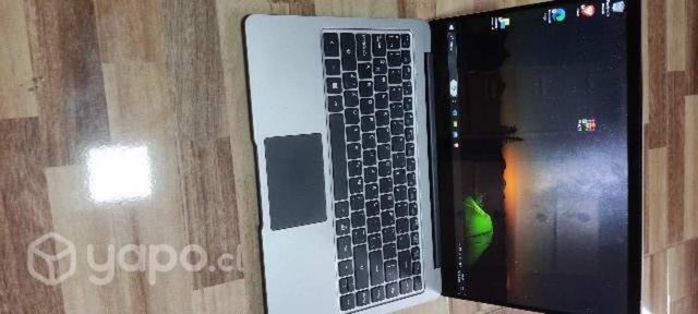 NOTEBOOK Gear LOTUS ultraliviano