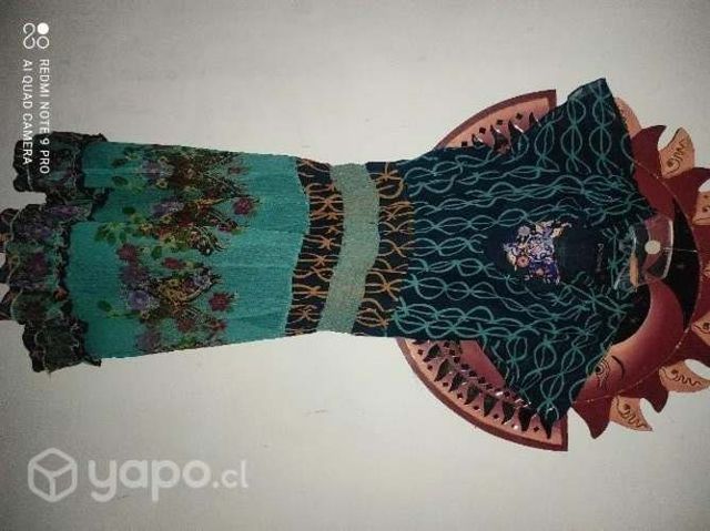 Ropa desigual nueva y un uso talla s m y L