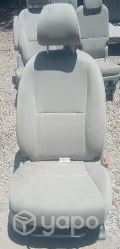 Juego Asientos (KGC097) Kia Grand Carnival EX 3.3