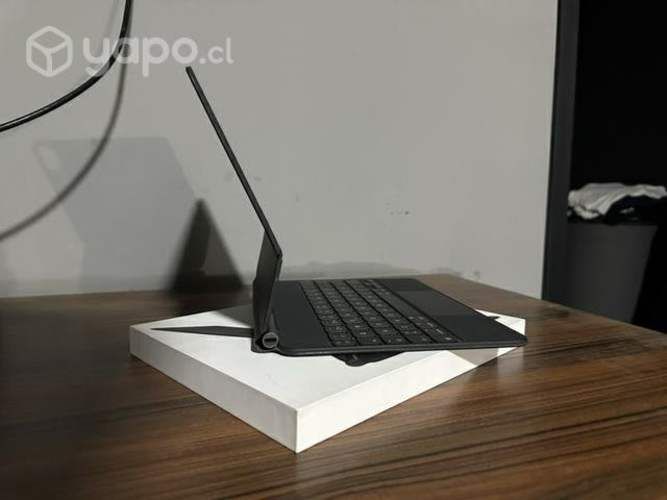 IPad Air 4 + Teclado Magic Keyboard