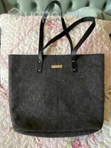 Bolso gris Ralph Lauren, amplia cómoda