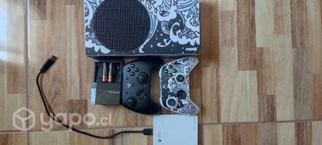 Xbox series s, excelente estado+juegos.no permuto