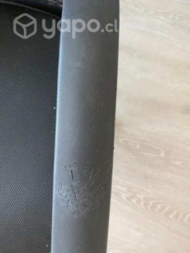 Escritorio más silla