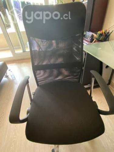 Escritorio más silla