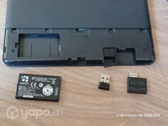 Tableta Wacom Intuos Pro S - PTH-451