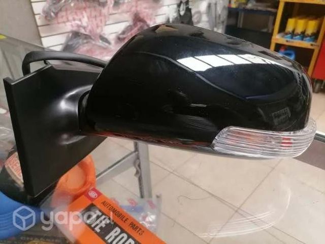 Espejo izq yaris sport con intermitente