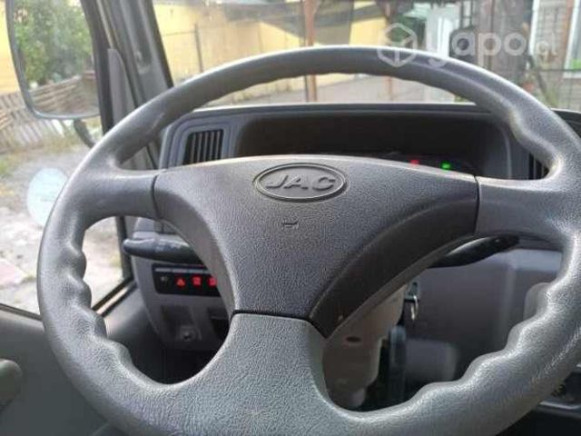 Camion jac urban 1035, 2014