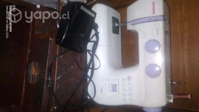 maquina de coser buen estado