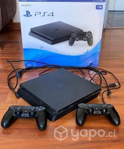 PS 4 Slim, de 1 Tera, IMPECABLE