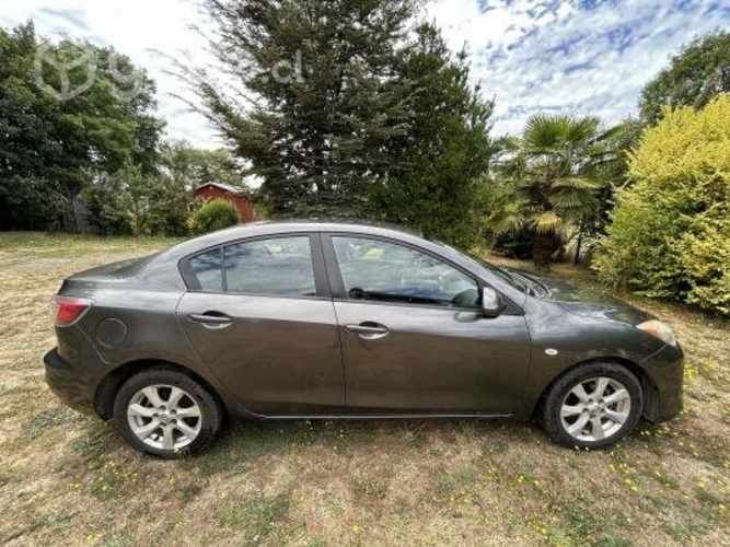 Auto Mazda 3 2014