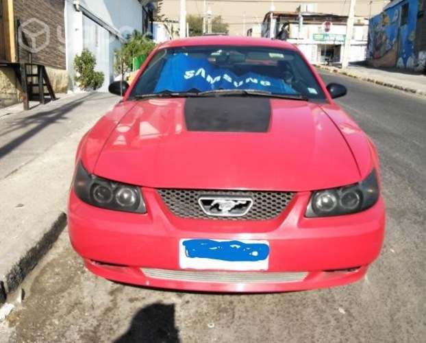 Ford mustang 2003