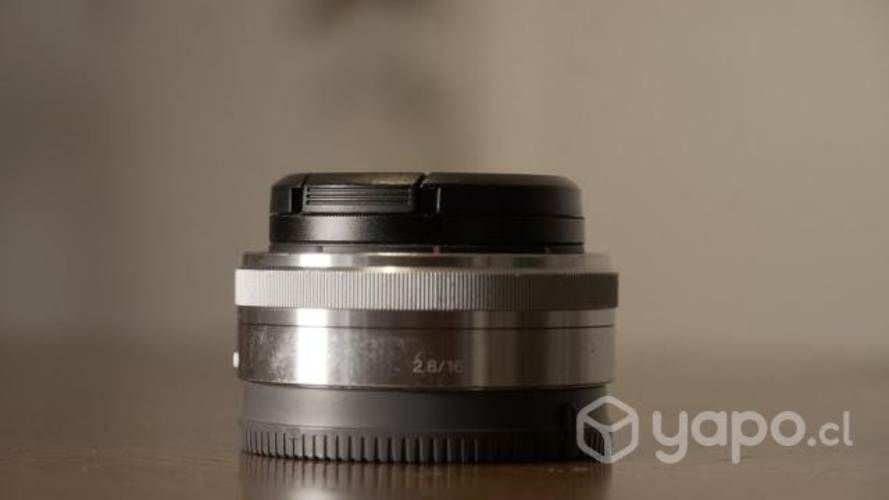 Lente Gran Angular SONY E 16mm 2.8