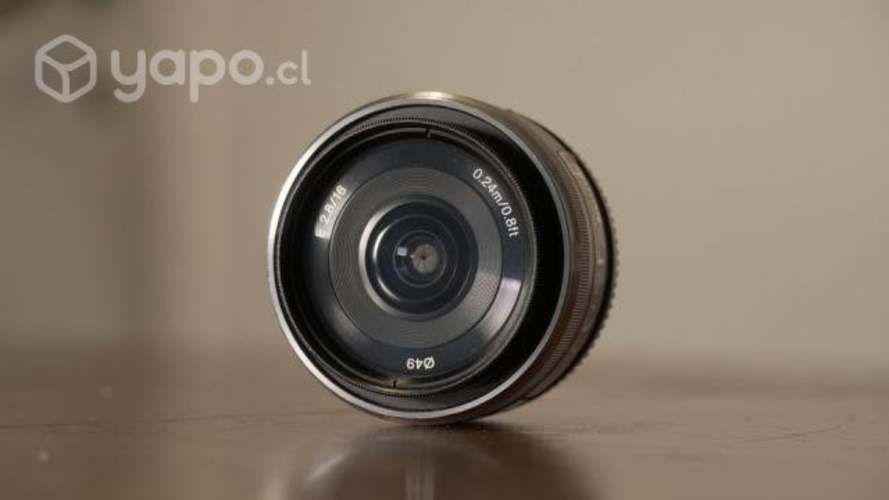 Lente Gran Angular SONY E 16mm 2.8