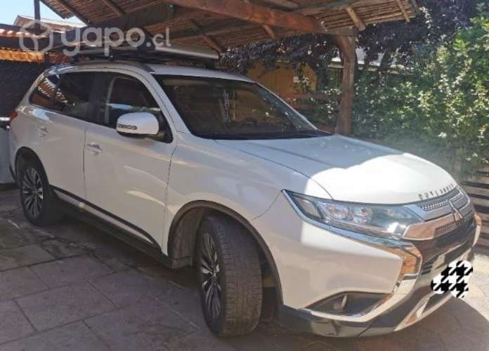 Mitsubishi outlander 2019
