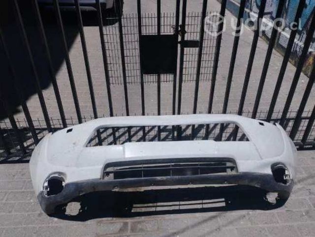 Parachoque Mitsubishi K2 2014