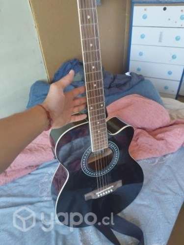 Guitarra como nueva