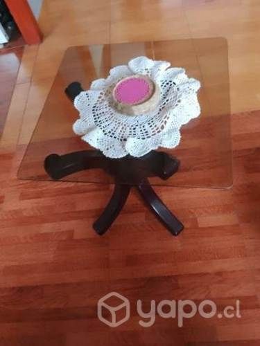 Mesita de vidrio