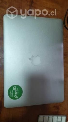 Macbook Air 2017 Core i5 13" impecable