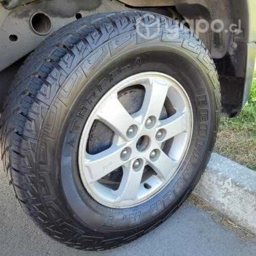 Mitsubishi l200 2015