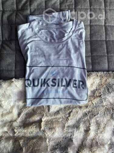 Polera Quiksilver Celeste manga corta talla M