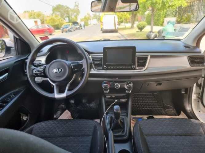 Kia río 5