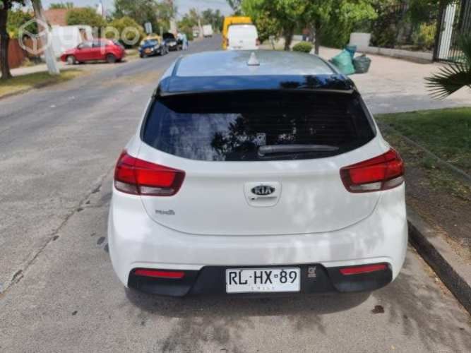Kia río 5