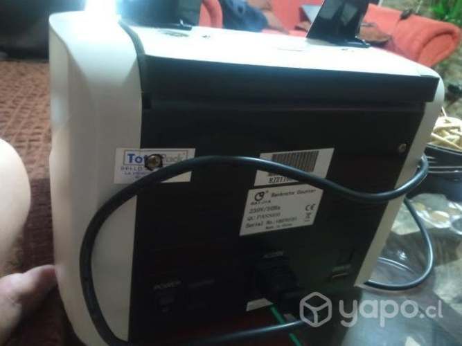 Máquina contadora de billetes
