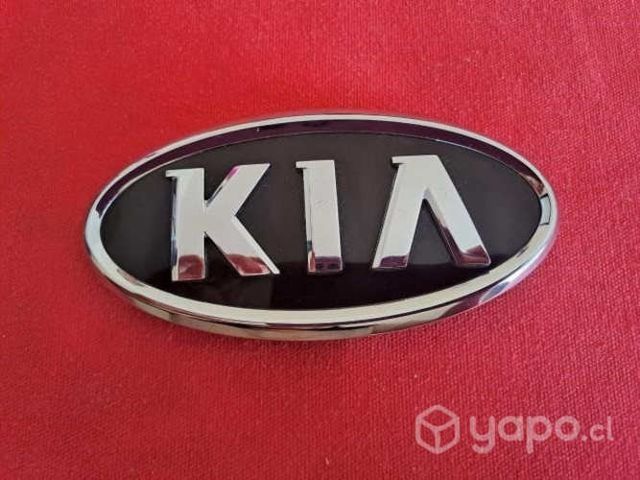 Insignia emblema delantero Kia original